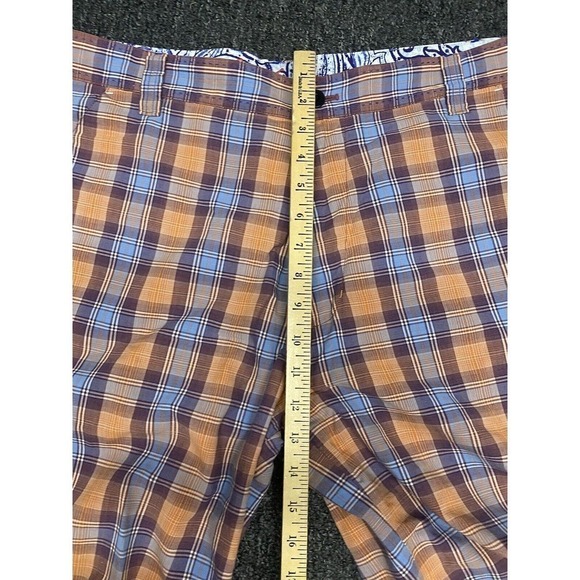 Robert Graham Casual Shorts Plaid Design Stitching Flip Cuffs Size 38 - Picture 7 of 7